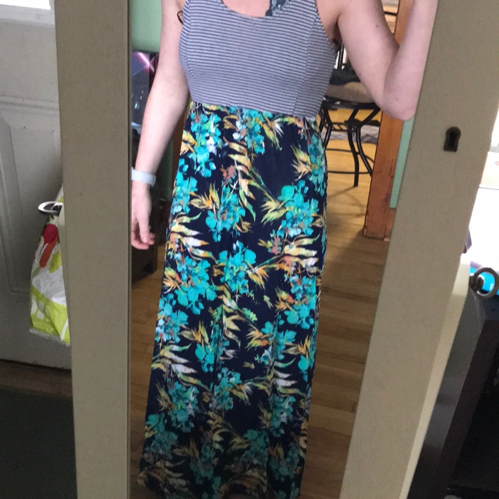 Maxi dress